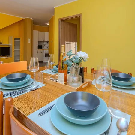 Apartment Mahnet