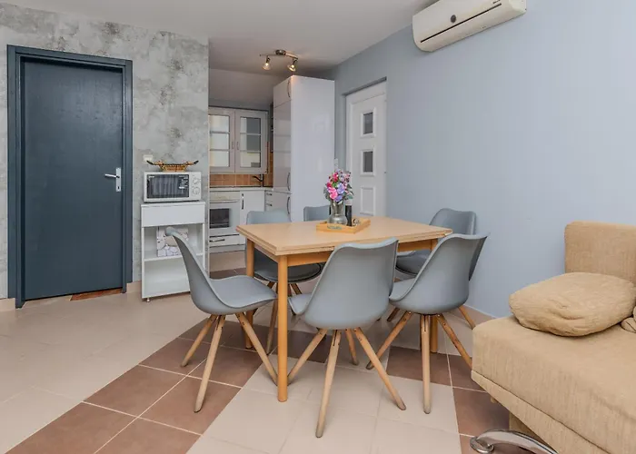 Apartamento Mahnet Vir